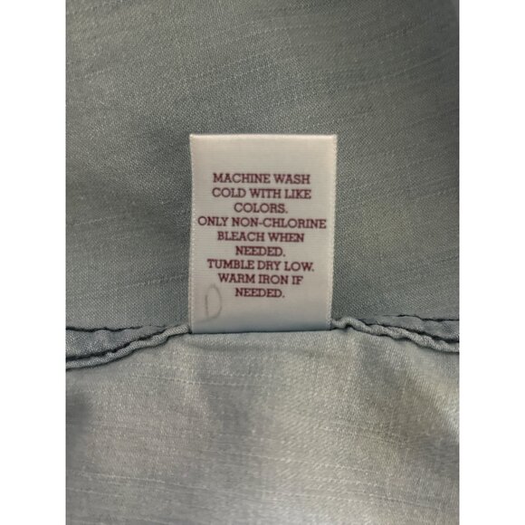 SO Perfect Shirt Womens Medium Chambray Denim Long Sleeve Button Western Top - Picture 7 of 11